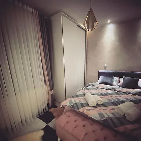 Melani Lux Apartment Nova Varos